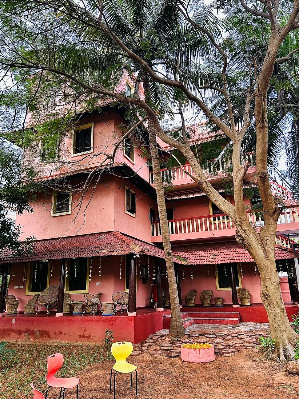 House Of Harmony, Auroville Exterior photo